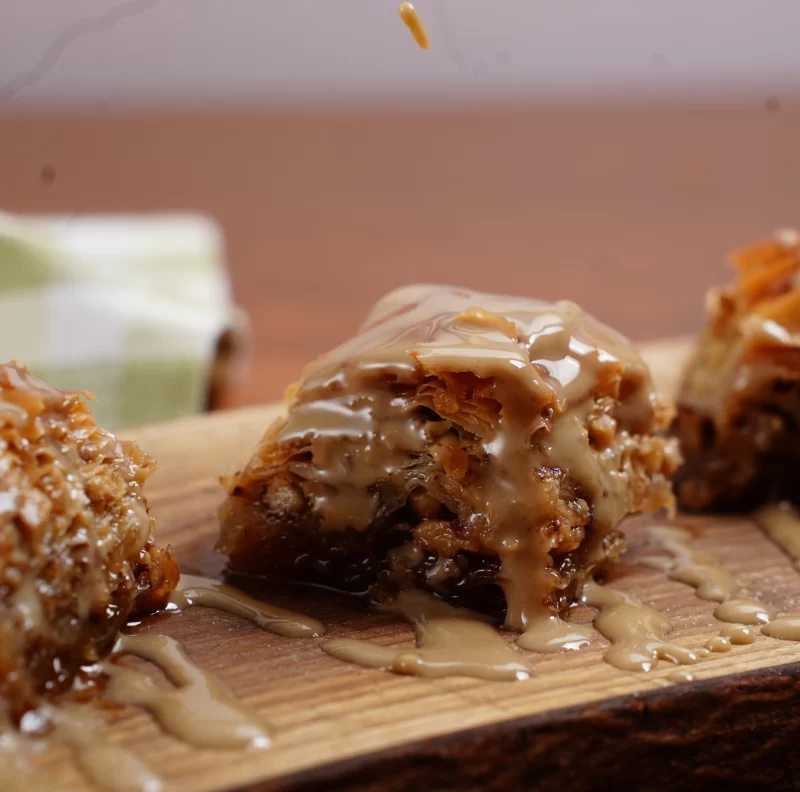 Cevizli Sıcak Baklava